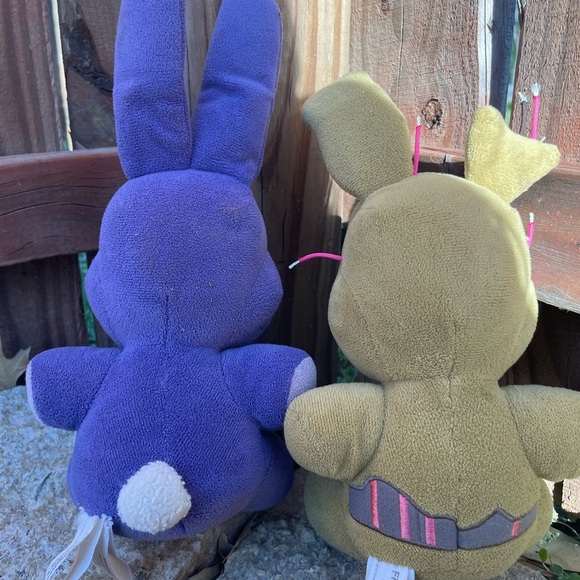 Funko Five Nights At Freddy's Nightmare Fazbear & Springtrap Plushes FNAF 2016 - Picture 4 of 4